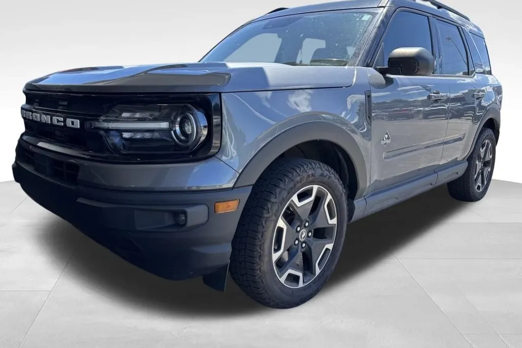 2022 Ford Bronco Sport Outer Banks photo 1