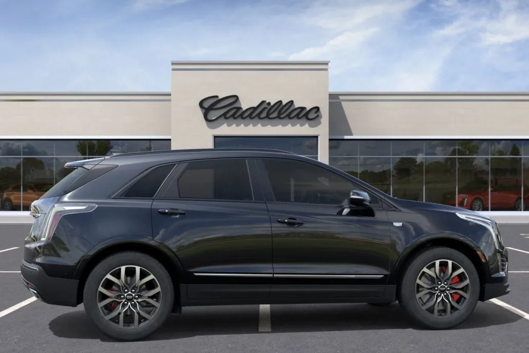 2025 Cadillac XT5 Sport photo 1