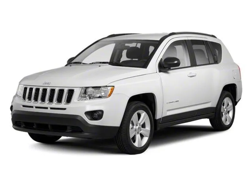 2013 Jeep Compass Latitude photo 1
