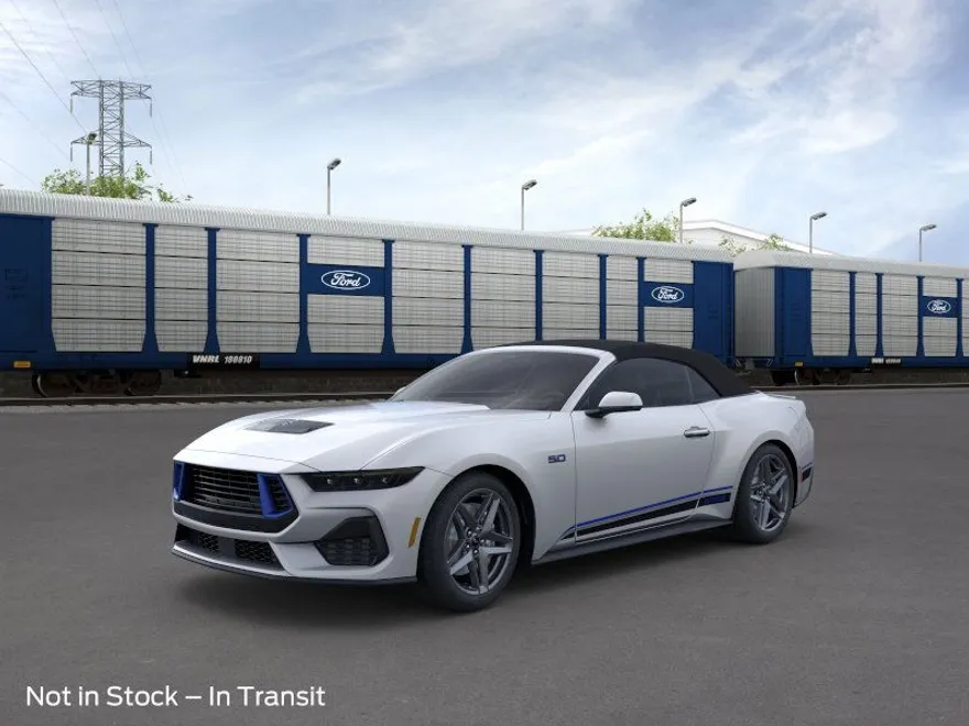 2025 Ford Mustang GT Premium Convertible photo 1