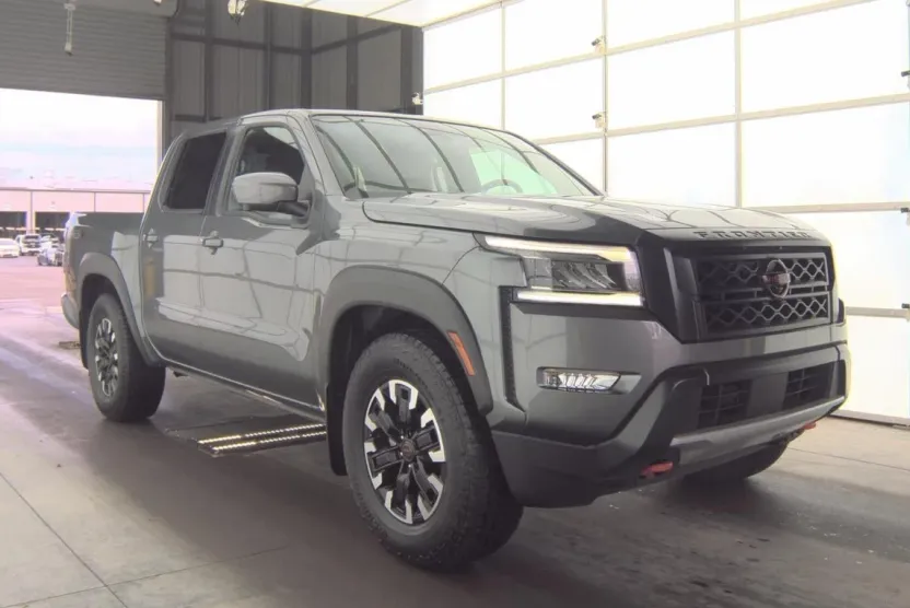 2024 Nissan Frontier PRO-X photo 1