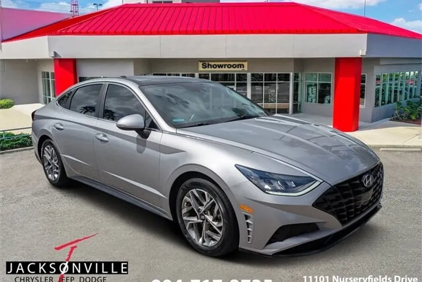 2021 Hyundai Sonata SEL photo 1