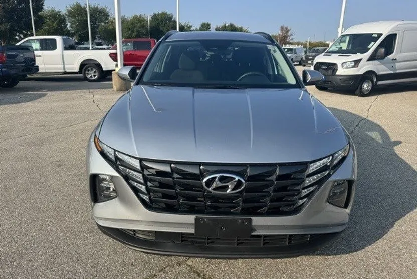 2024 Hyundai Tucson SEL photo 1