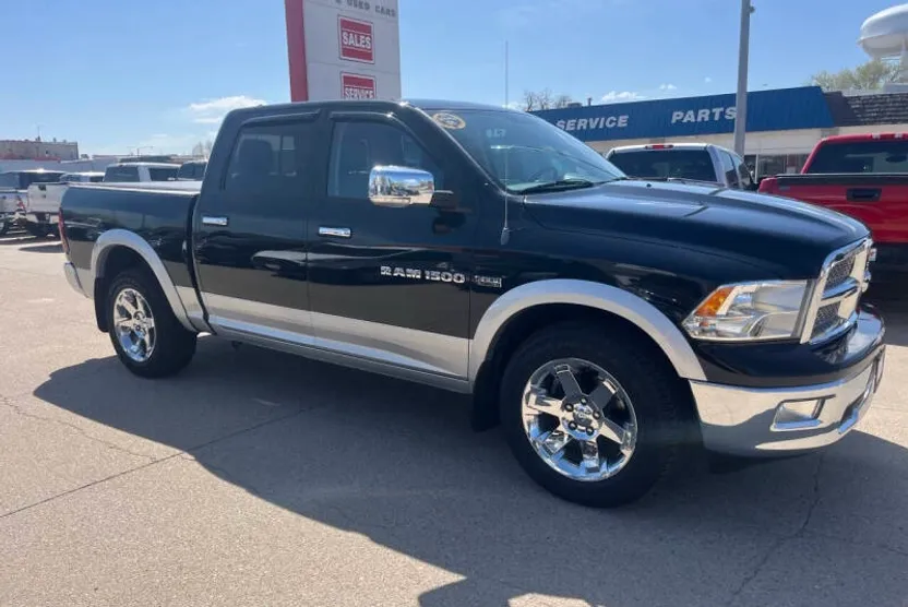 2012 Ram 1500 Laramie photo 1