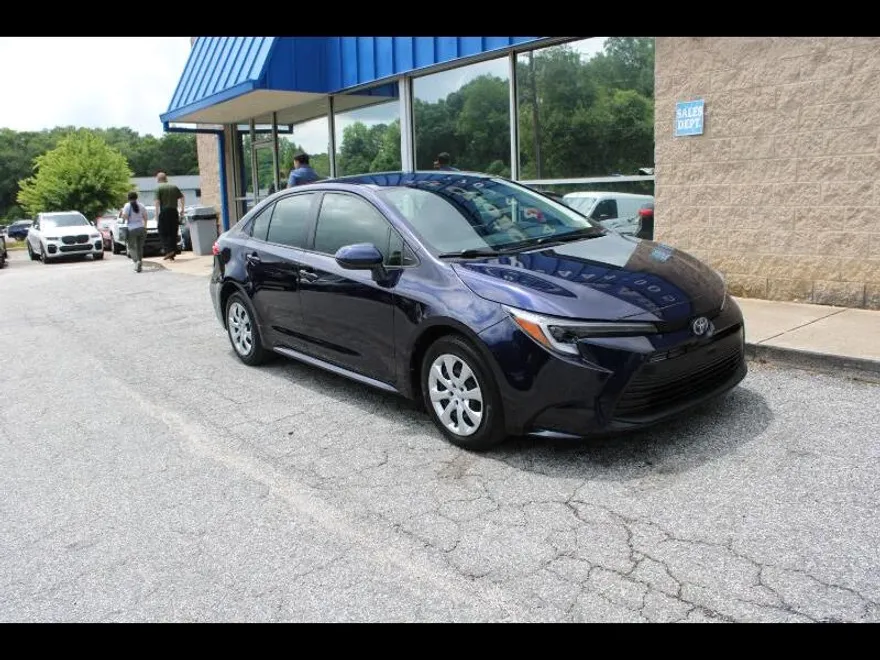 2023 Toyota Corolla Hybrid LE photo 1