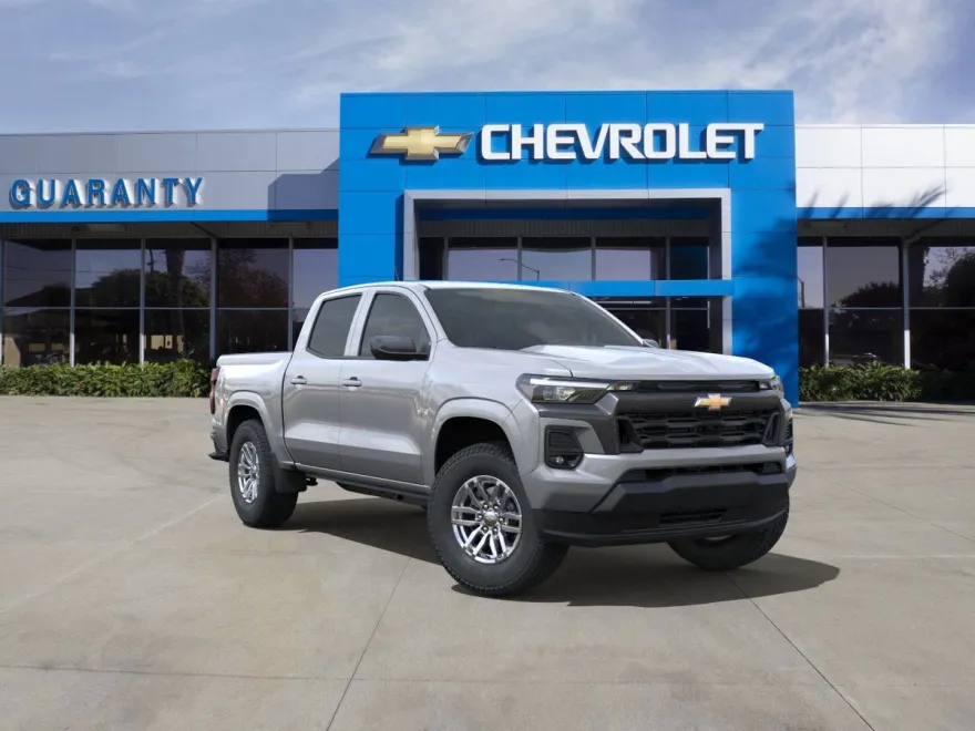 2025 Chevrolet Colorado Work Truck LT photo 1