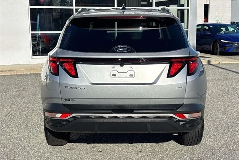 2024 Hyundai Tucson SEL photo 1