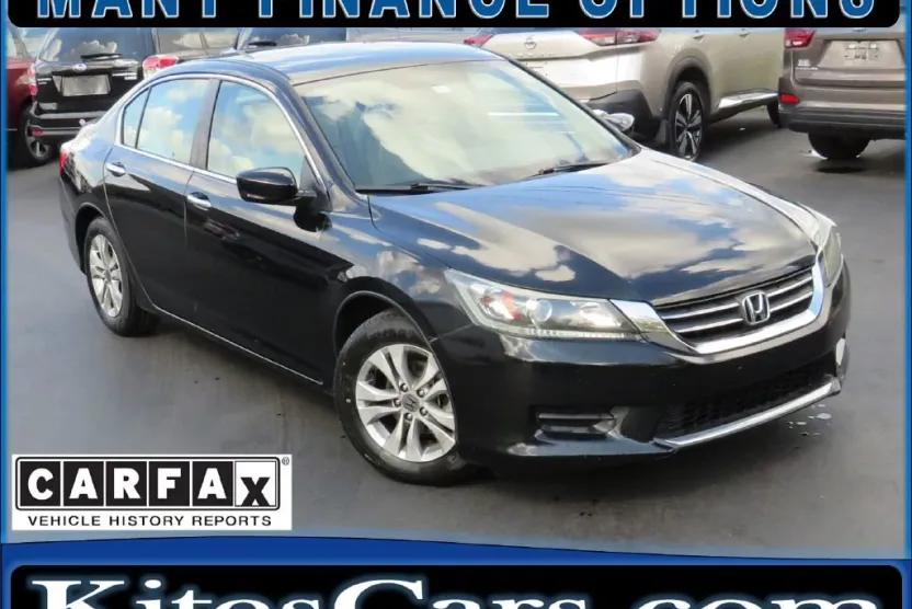 2015 Honda Accord LX photo 1