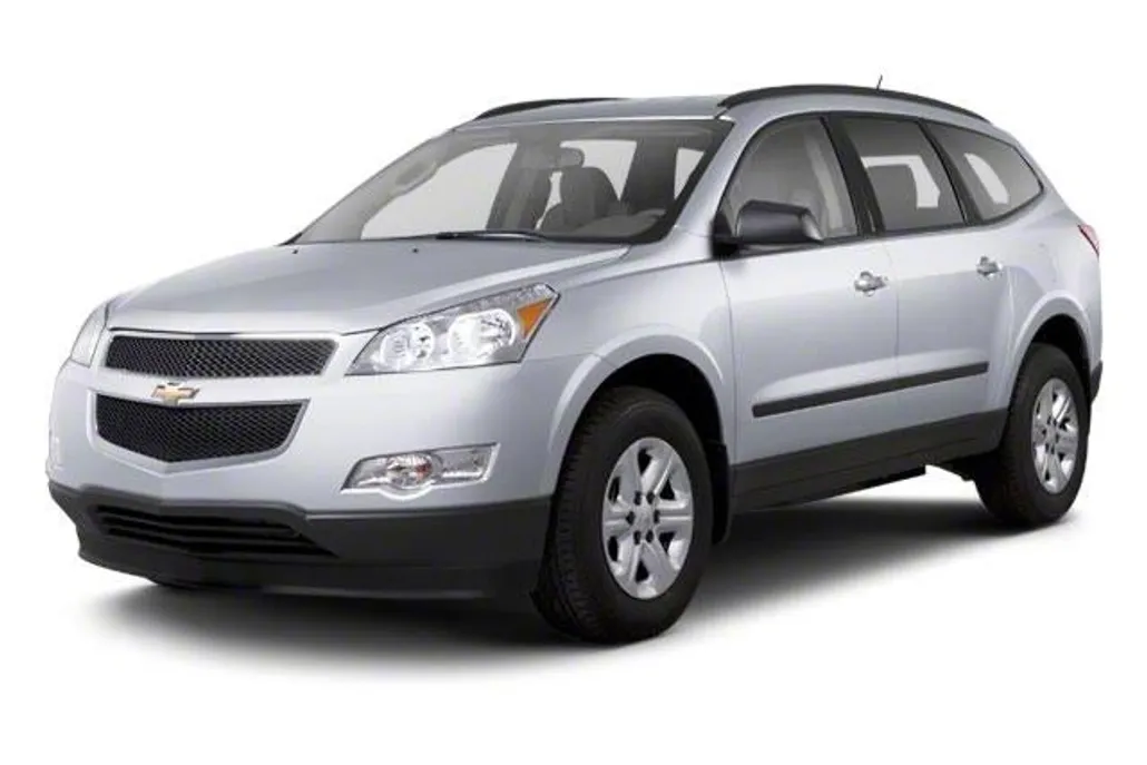 2010 Chevrolet Traverse 1LT photo 1