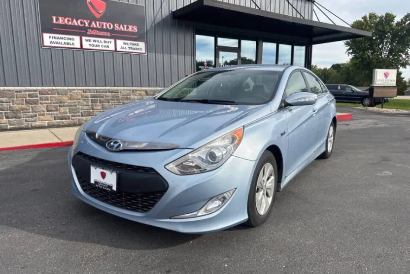 2014 Hyundai Sonata Hybrid Base photo 1