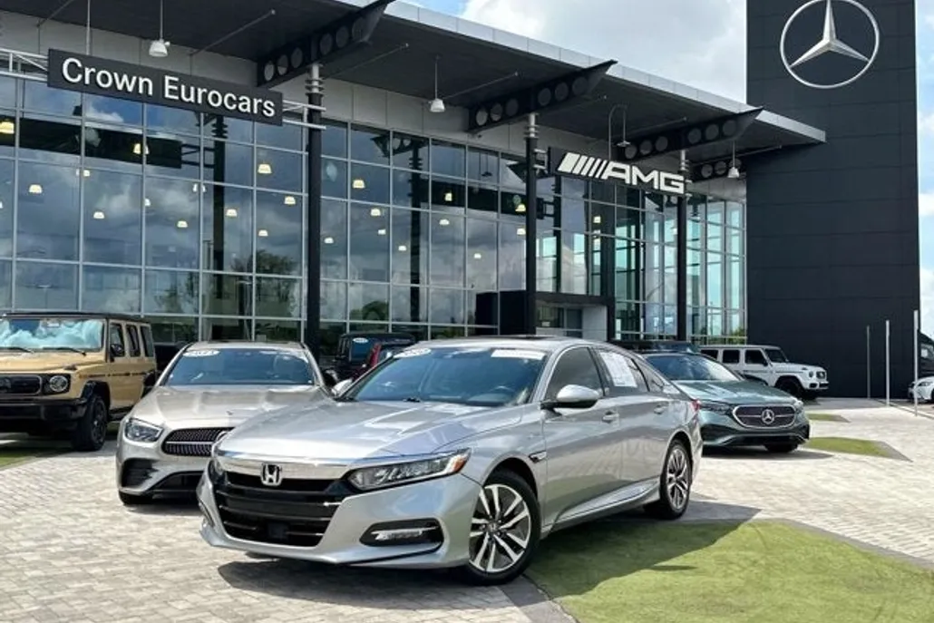 2020 Honda Accord Hybrid EX-L photo 1