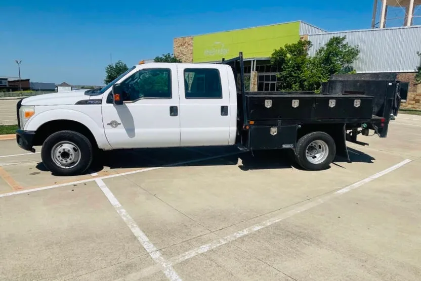 2012 Ford F-350 XLT photo 1