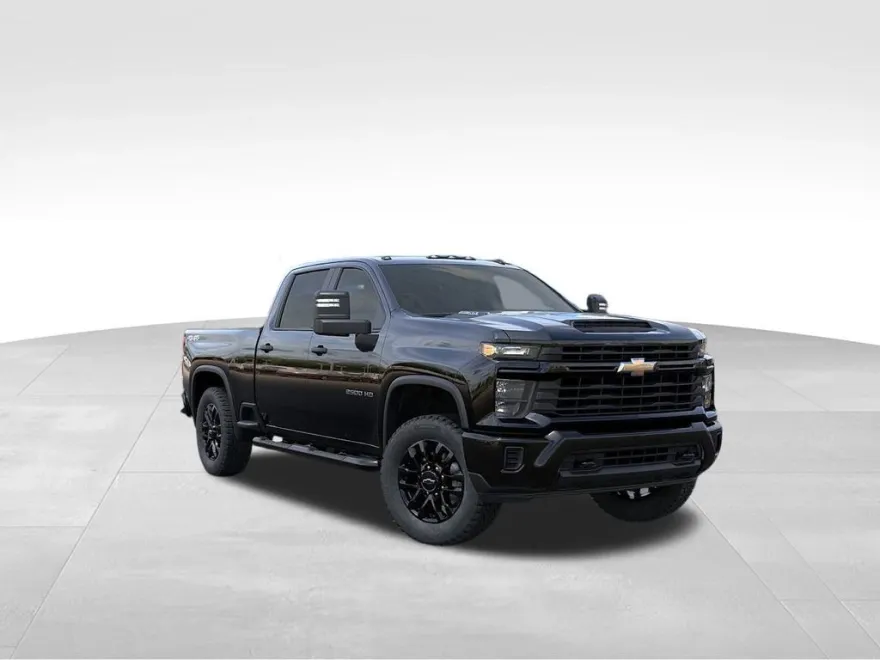 2025 Chevrolet Silverado 2500HD Custom photo 1