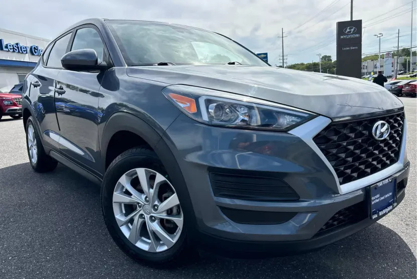 2021 Hyundai Tucson SE photo 1