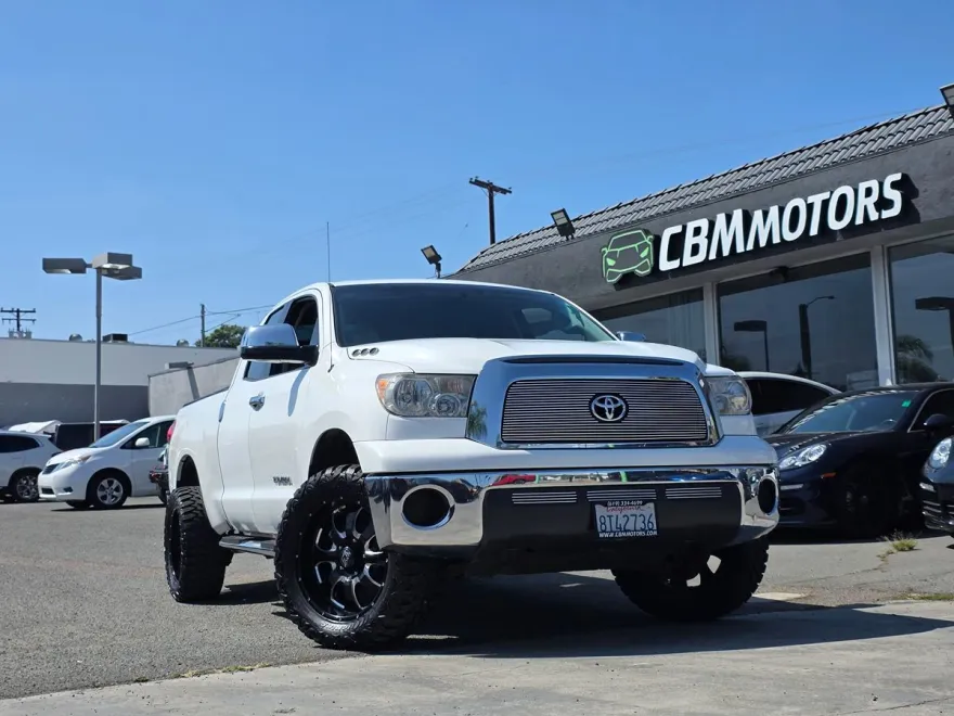 2008 Toyota Tundra SR5 photo 1