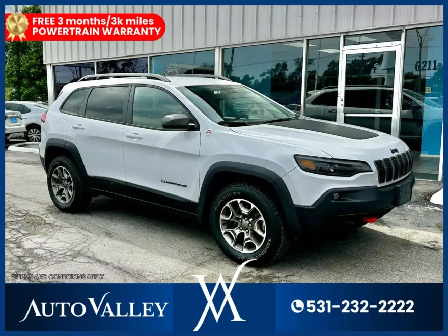 2021 Jeep Cherokee Trailhawk Sport photo 1