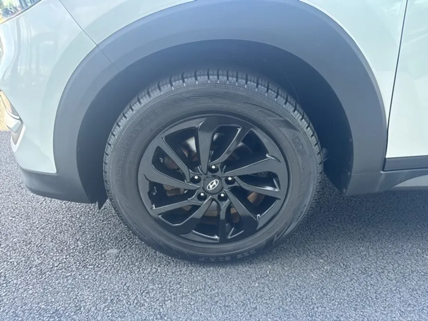 2016 Hyundai Tucson SE photo 1