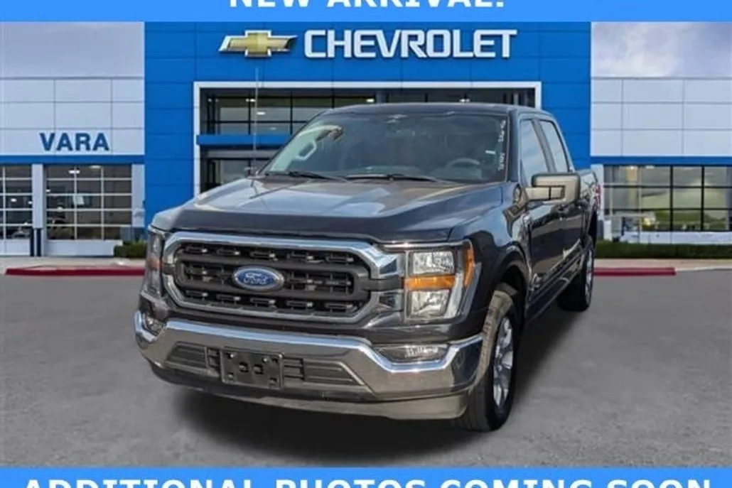 2023 Ford F-150 XLT photo 1