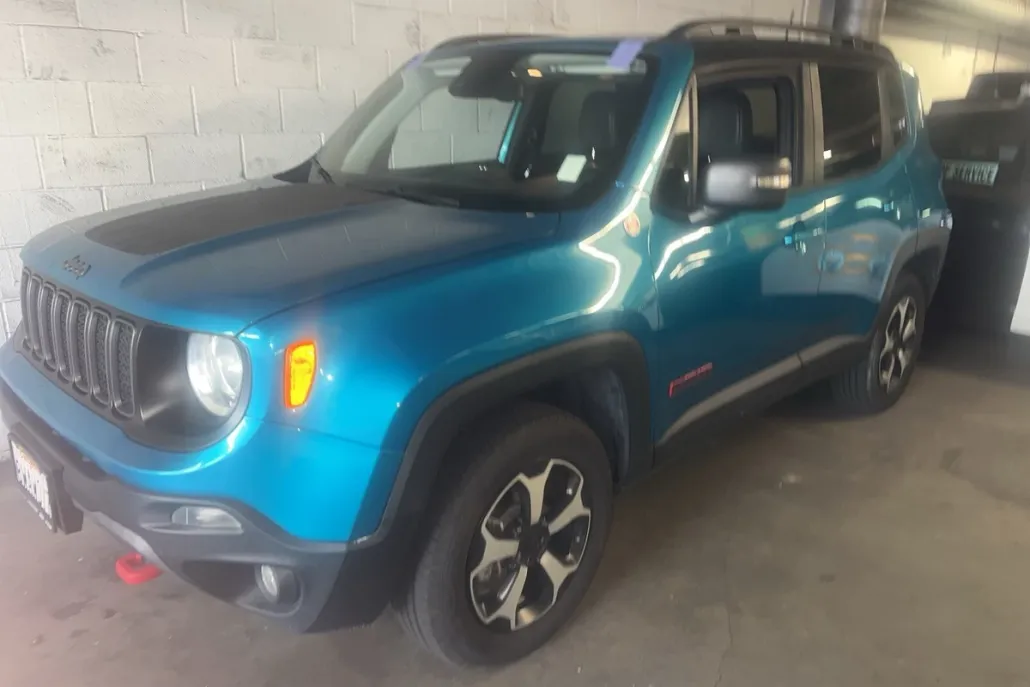 2021 Jeep Renegade Trailhawk photo 1