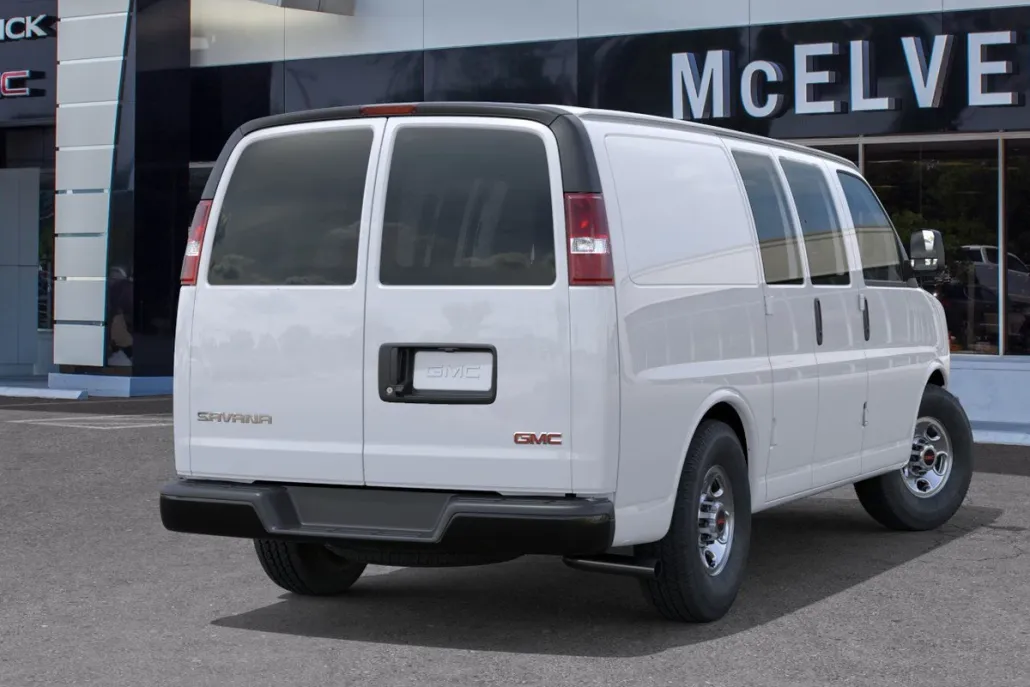2025 Gmc Savana Cargo 2500 photo 1