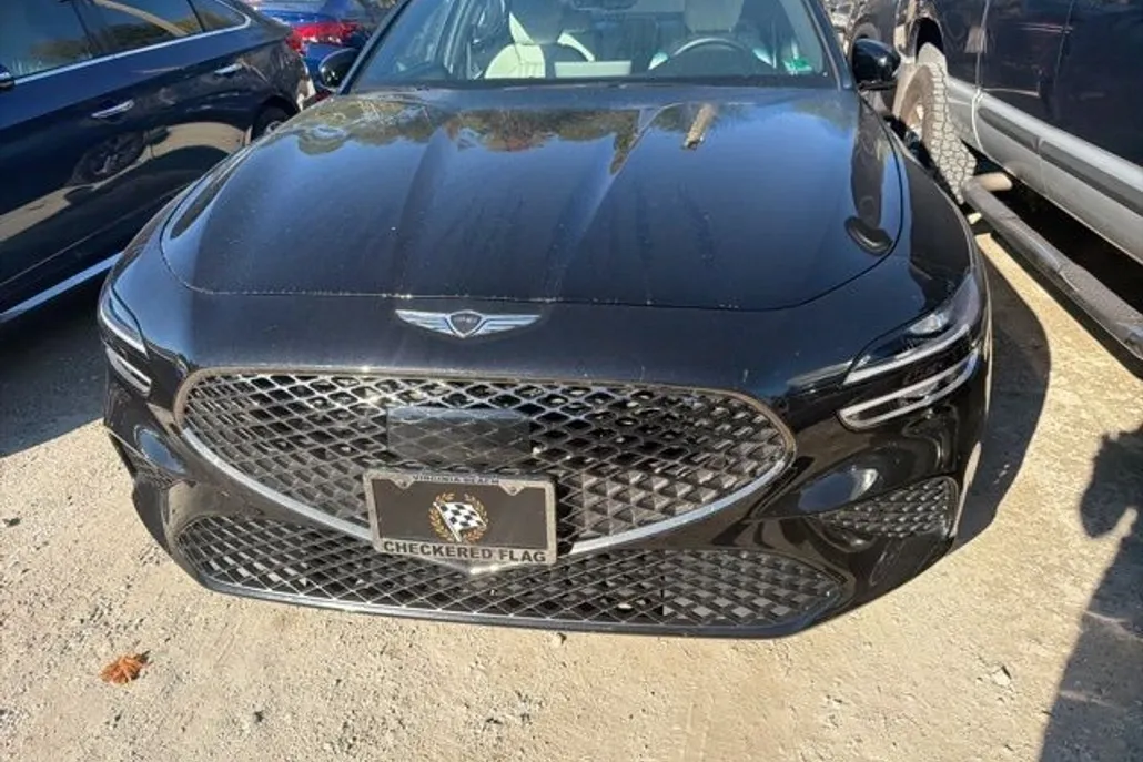 2025 Genesis G70 2.5T photo 1