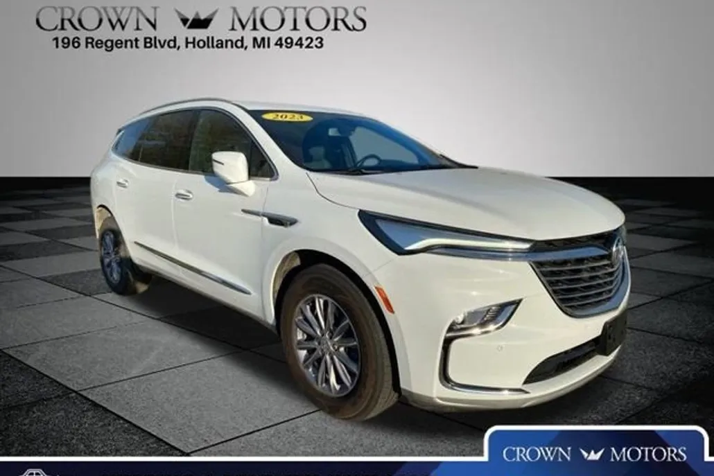 2023 Buick Enclave Essence photo 1