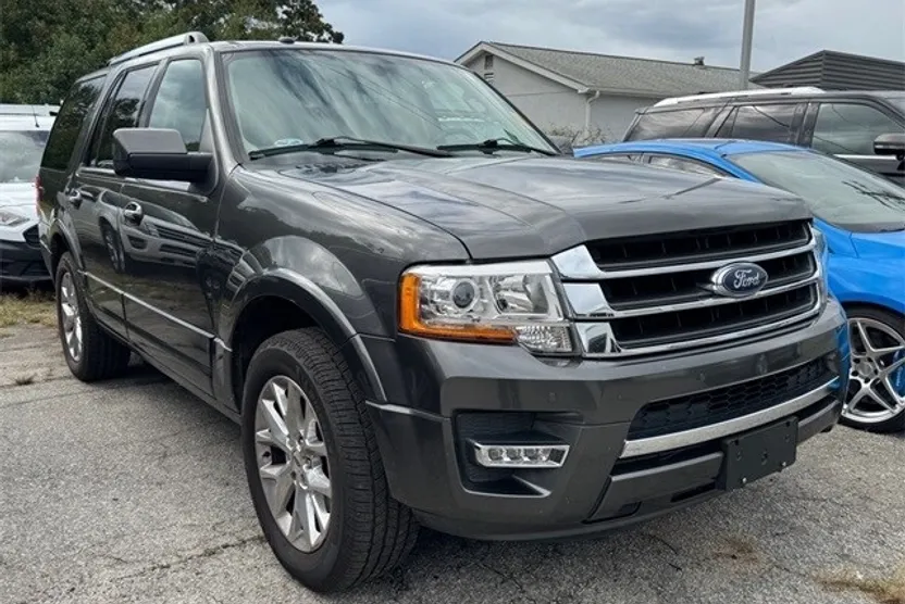 2017 Ford Expedition Limited photo 1