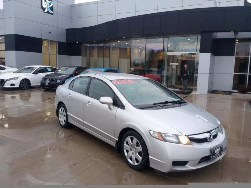 2009 Honda Civic LX photo 1