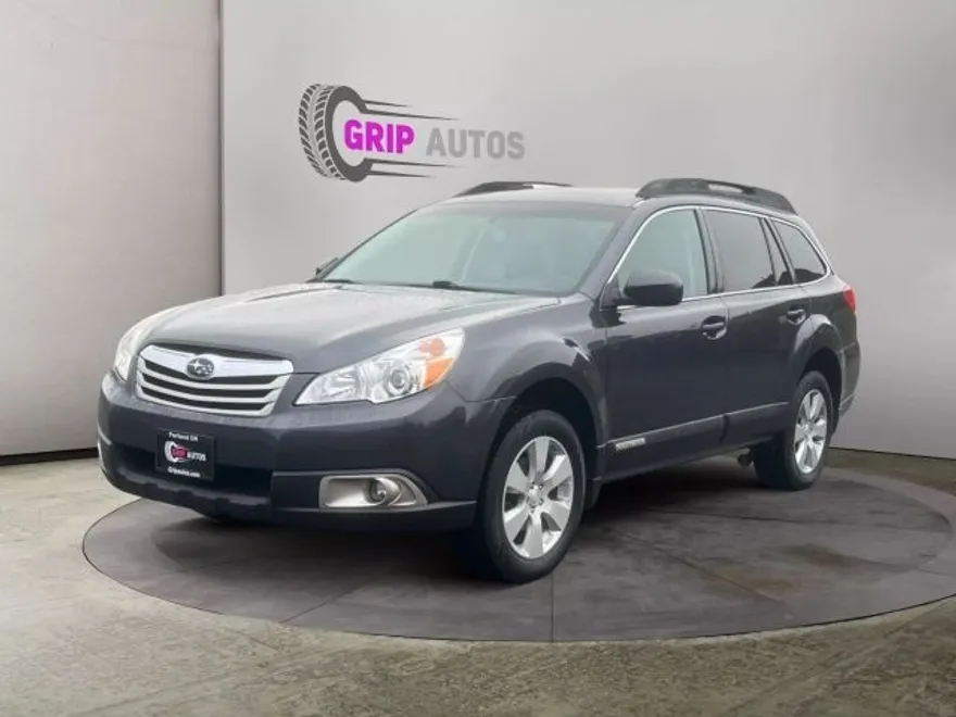 2012 Subaru Outback 2.5i Premium photo 1