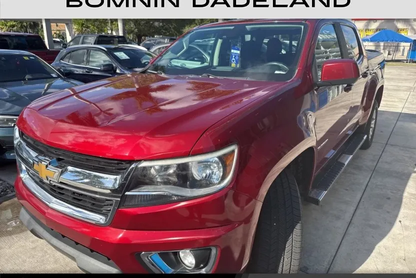 2020 Chevrolet Colorado LT photo 1