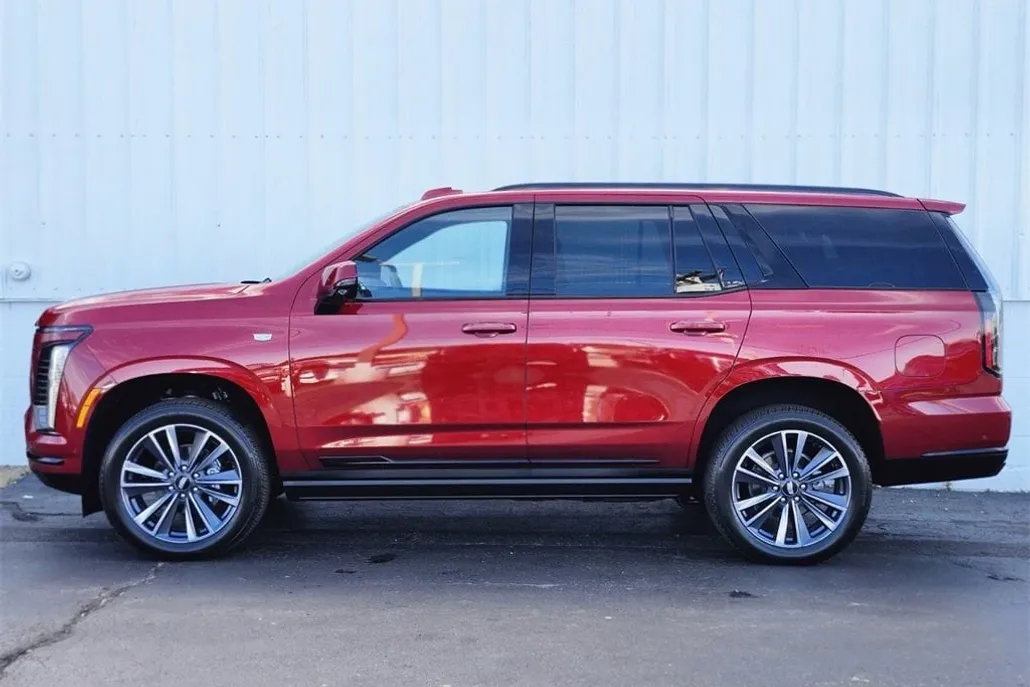 2025 Cadillac Escalade Sport photo 1