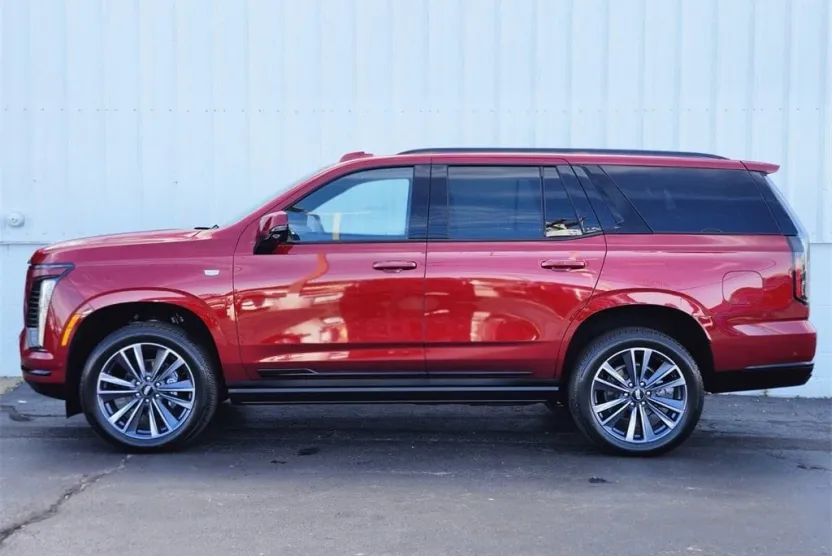 2025 Cadillac Escalade Sport photo 1