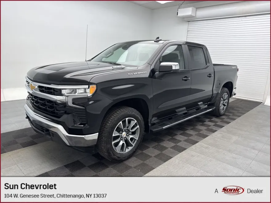 2025 Chevrolet Silverado 1500 LT photo 1