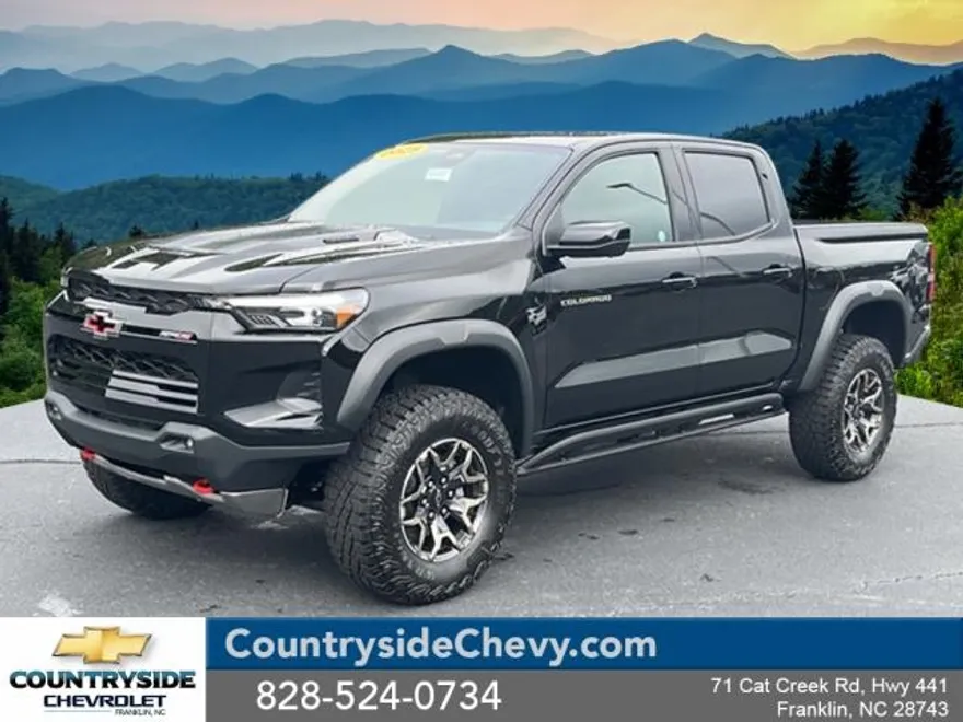 2025 Chevrolet Colorado ZR2 photo 1