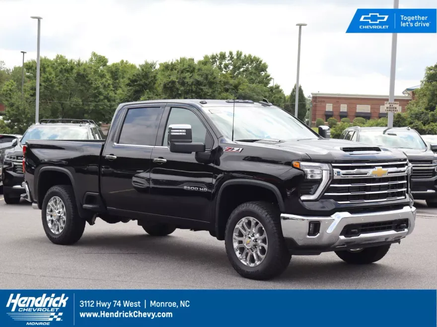 2025 Chevrolet Silverado 2500HD LTZ photo 1