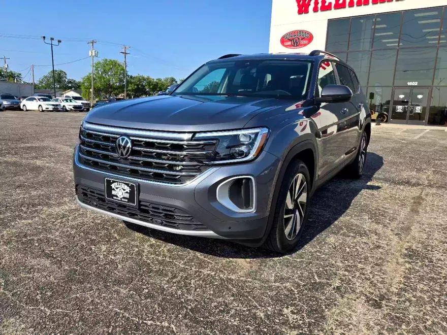 2024 Volkswagen Atlas SE Technology photo 1