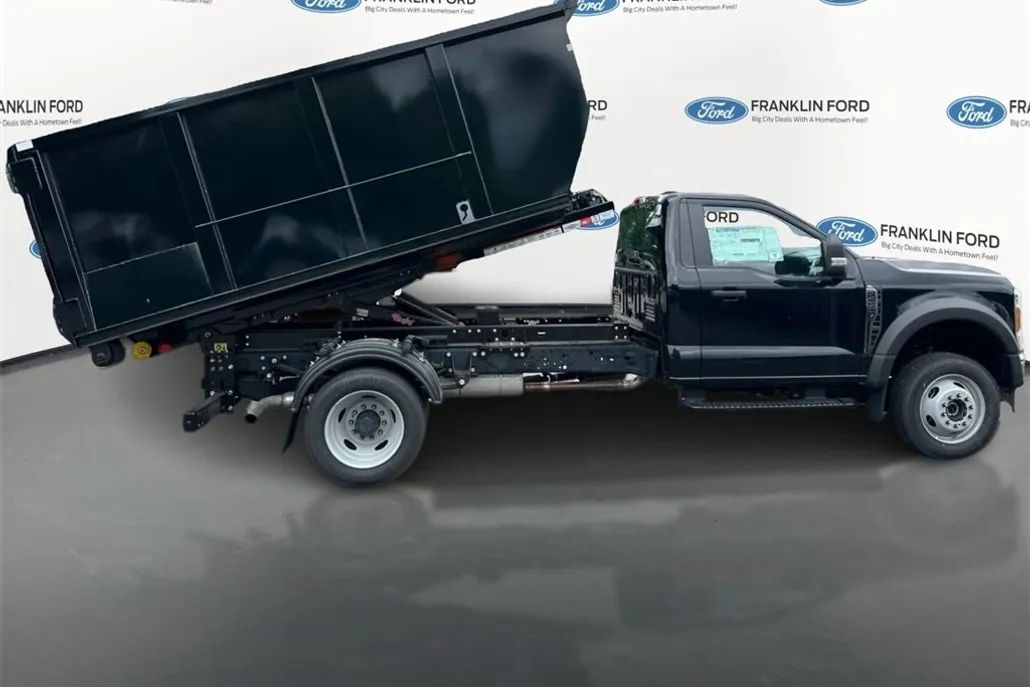 2024 Ford F-450 photo 1