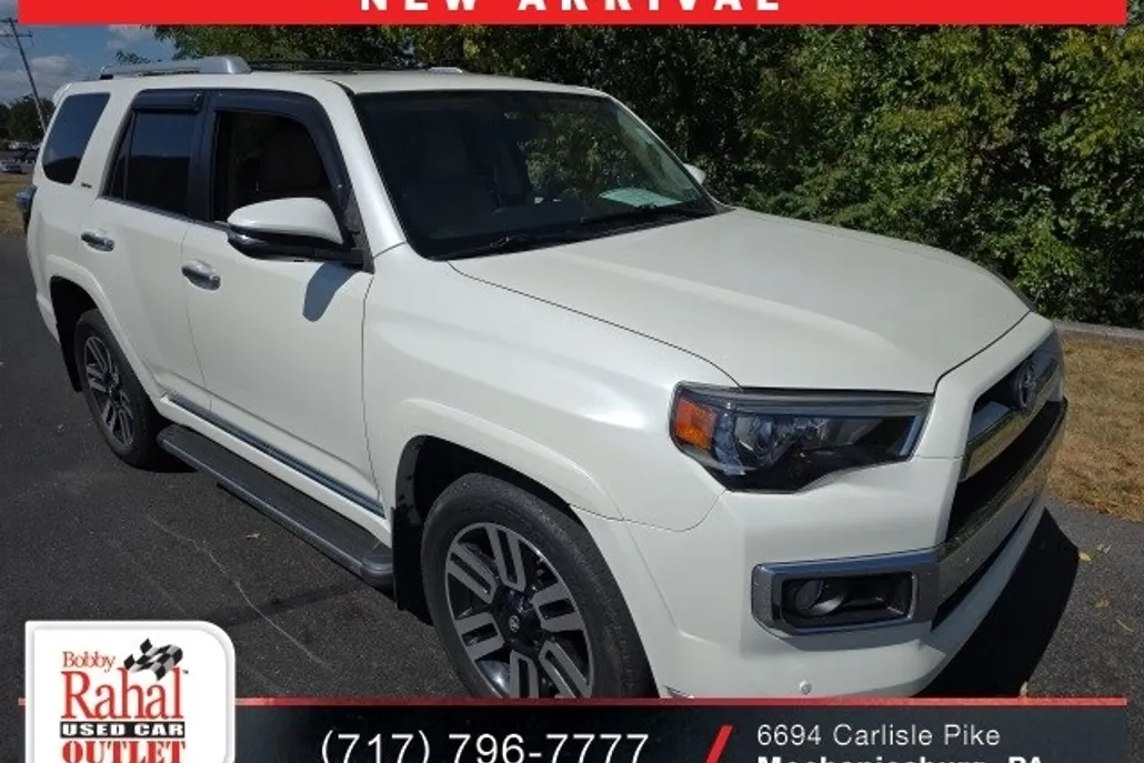 2016 Toyota 4Runner Limited photo 1