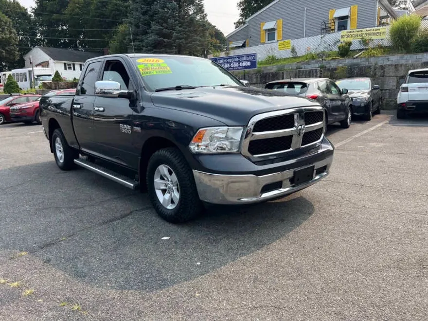 2016 Ram 1500 Big Horn photo 1