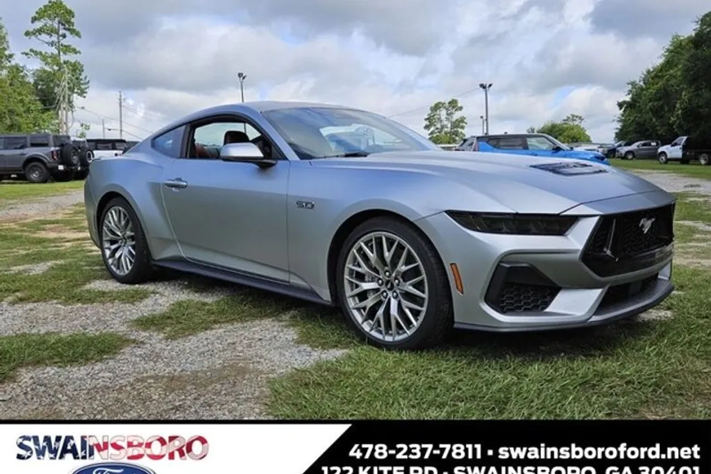 2025 Ford Mustang GT Premium photo 1
