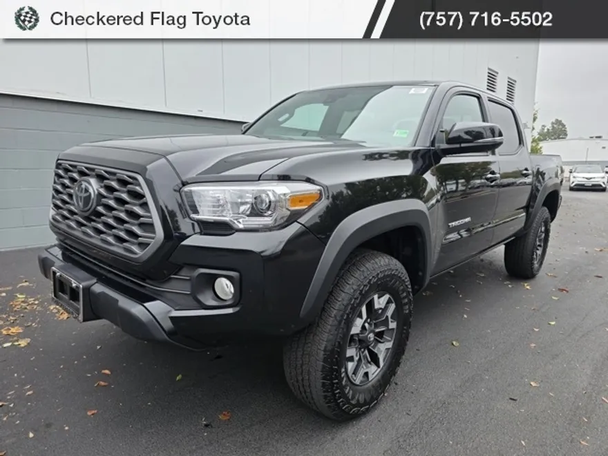 2022 Toyota Tacoma TRD Off-Road V6 photo 1