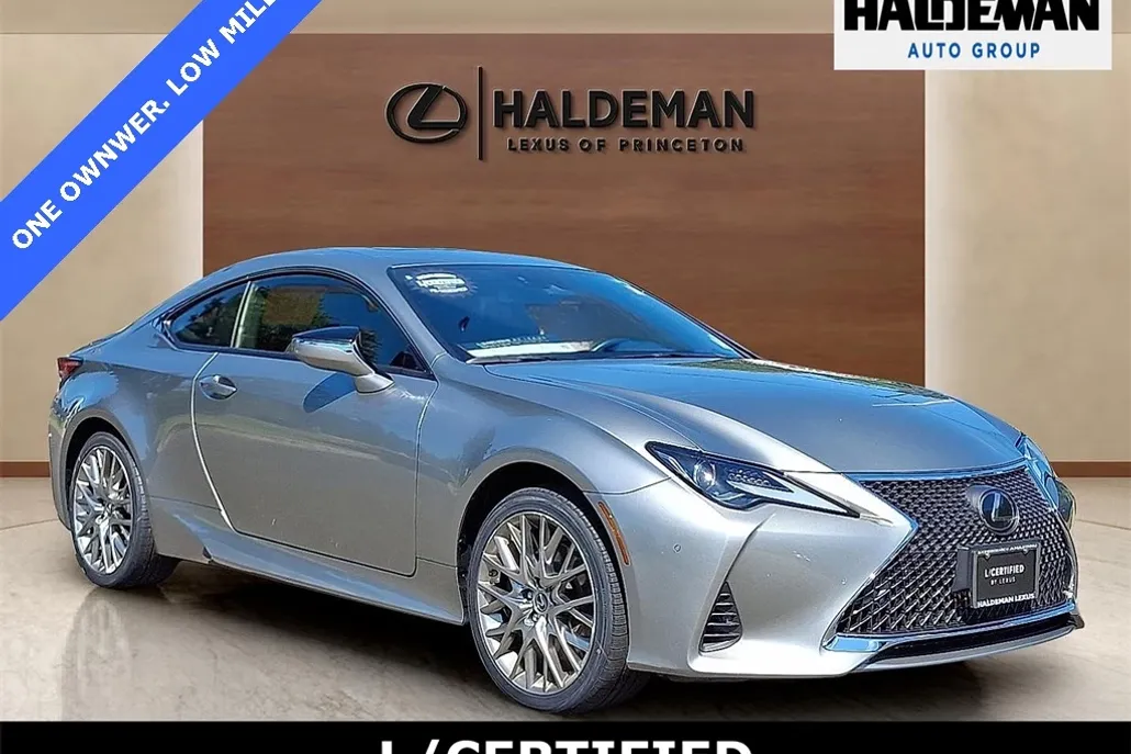 2022 Lexus RC 300 photo 1