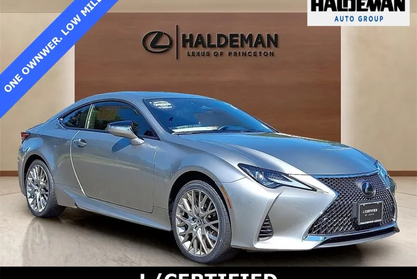 2022 Lexus RC 300 photo 1