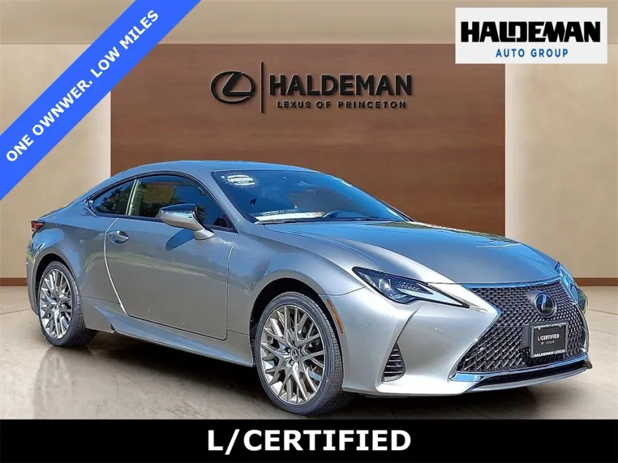 2022 Lexus RC 300 photo 1