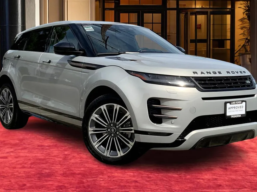 2024 Land Rover Range Rover Evoque Dynamic SE photo 1