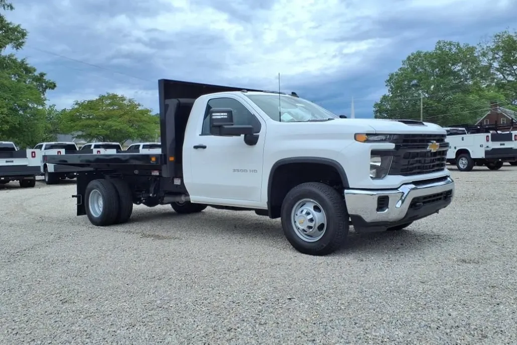 2025 Chevrolet Silverado 3500HD Work Truck photo 1