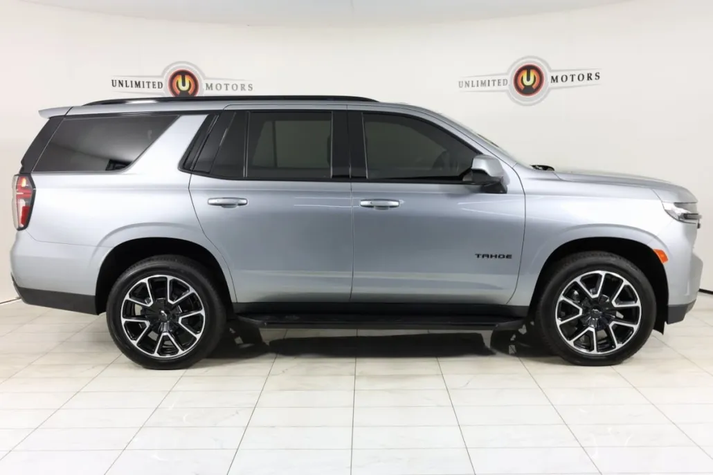 2023 Chevrolet Tahoe RST photo 1