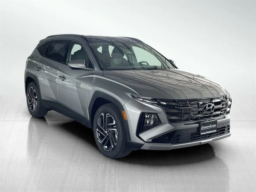 2025 Hyundai Tucson Limited photo 1