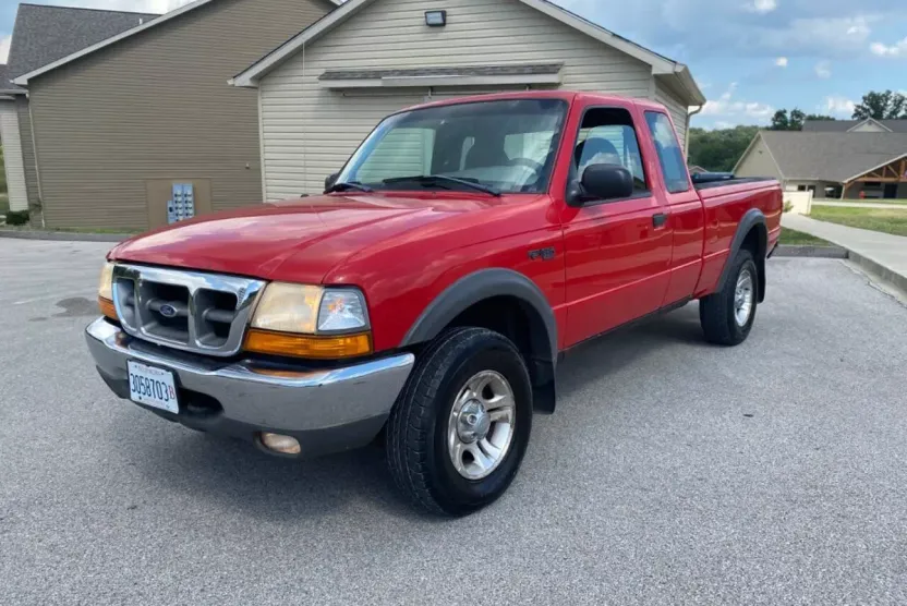 2000 Ford Ranger XLT photo 1
