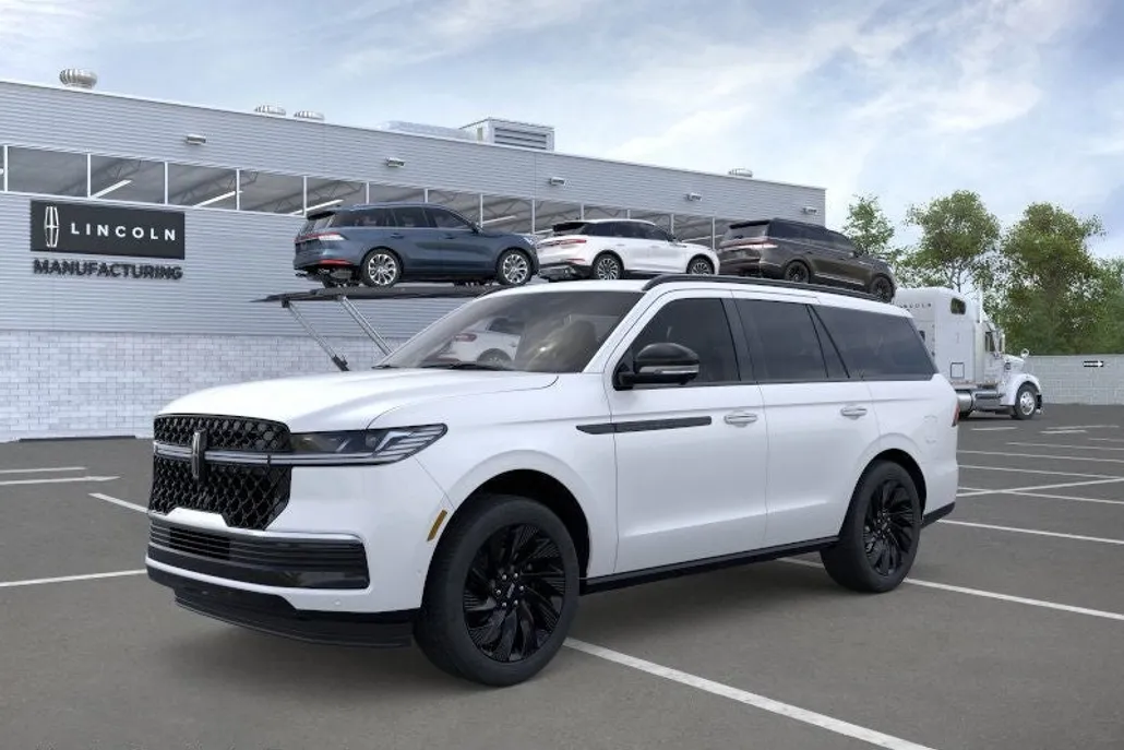 2025 Lincoln Navigator Reserve photo 1